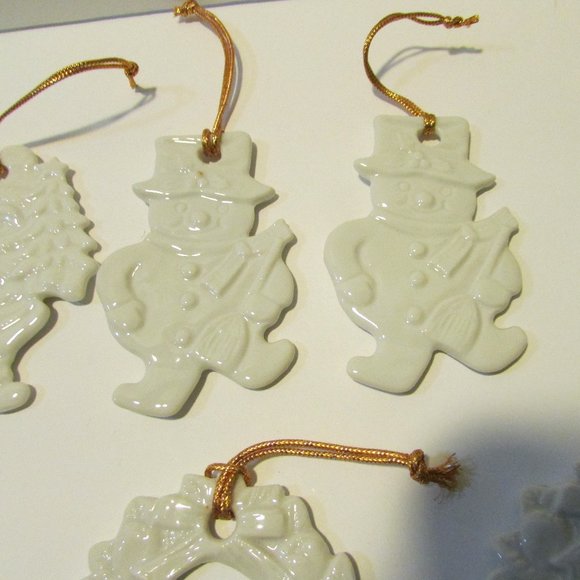 lot of 13 vintage white ornaments Santa Snowman Christmas Tree  Wreath Angel - Picture 3 of 8